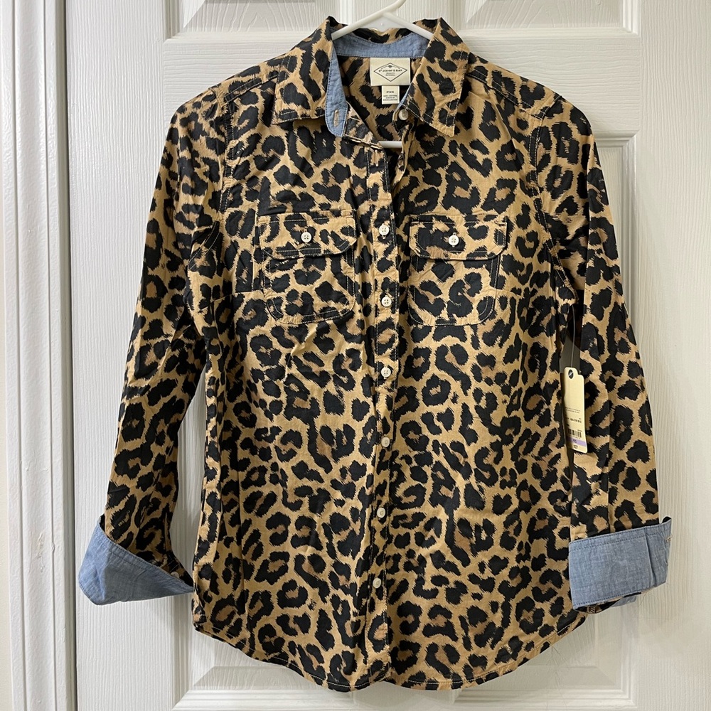 NWT St. John’s Bay Leopard Button Down